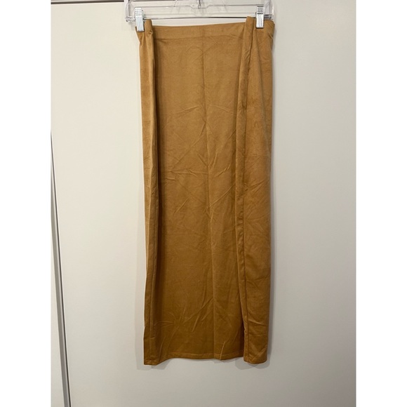 Fashion Nova Stayed For A Suede Skirt - Camel- Sz 3x - Picture 8 of 9
